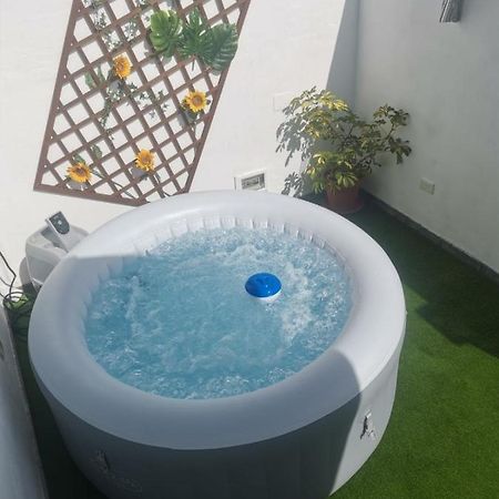 Chalet Con Jacuzzi Climatizado, Barbacoa Y Cerca De La Playa Abades  Zewnętrze zdjęcie